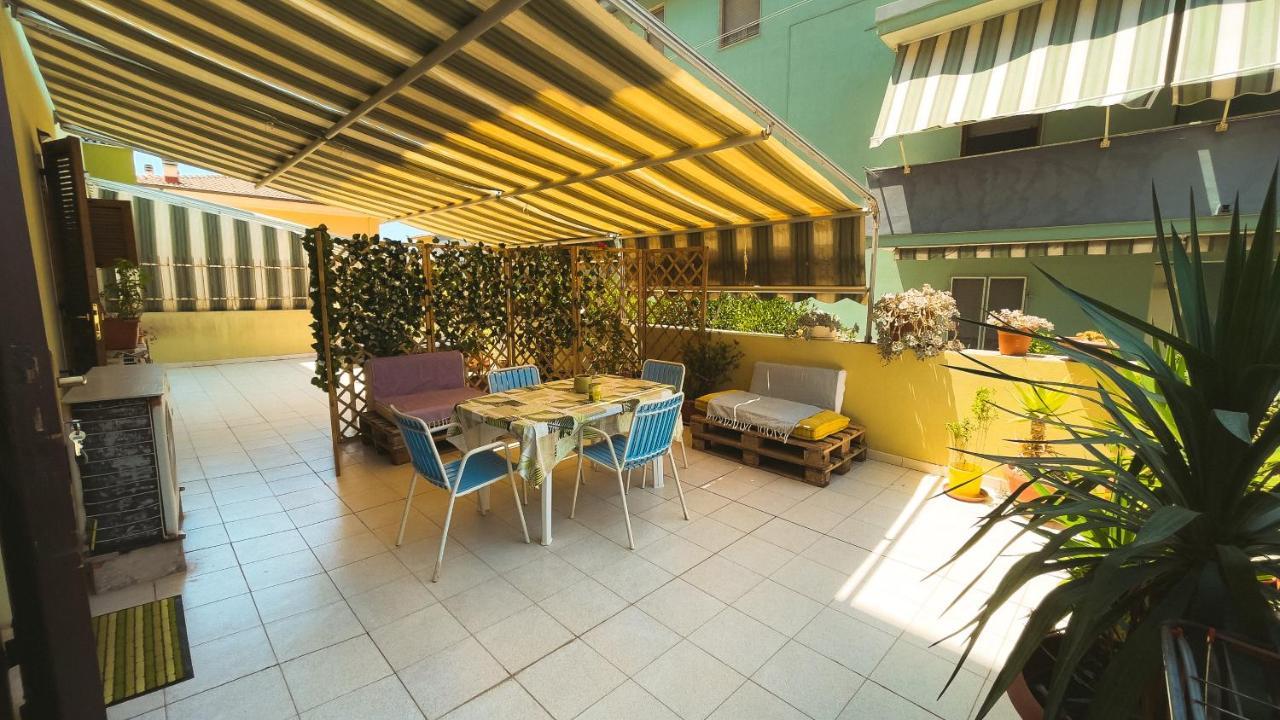 Vila L'Hibiscus Di Lucia Alghero Exteriér fotografie
